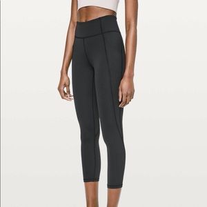Lululemon Time to Sweat Crop Size 4 23 inch inseam
